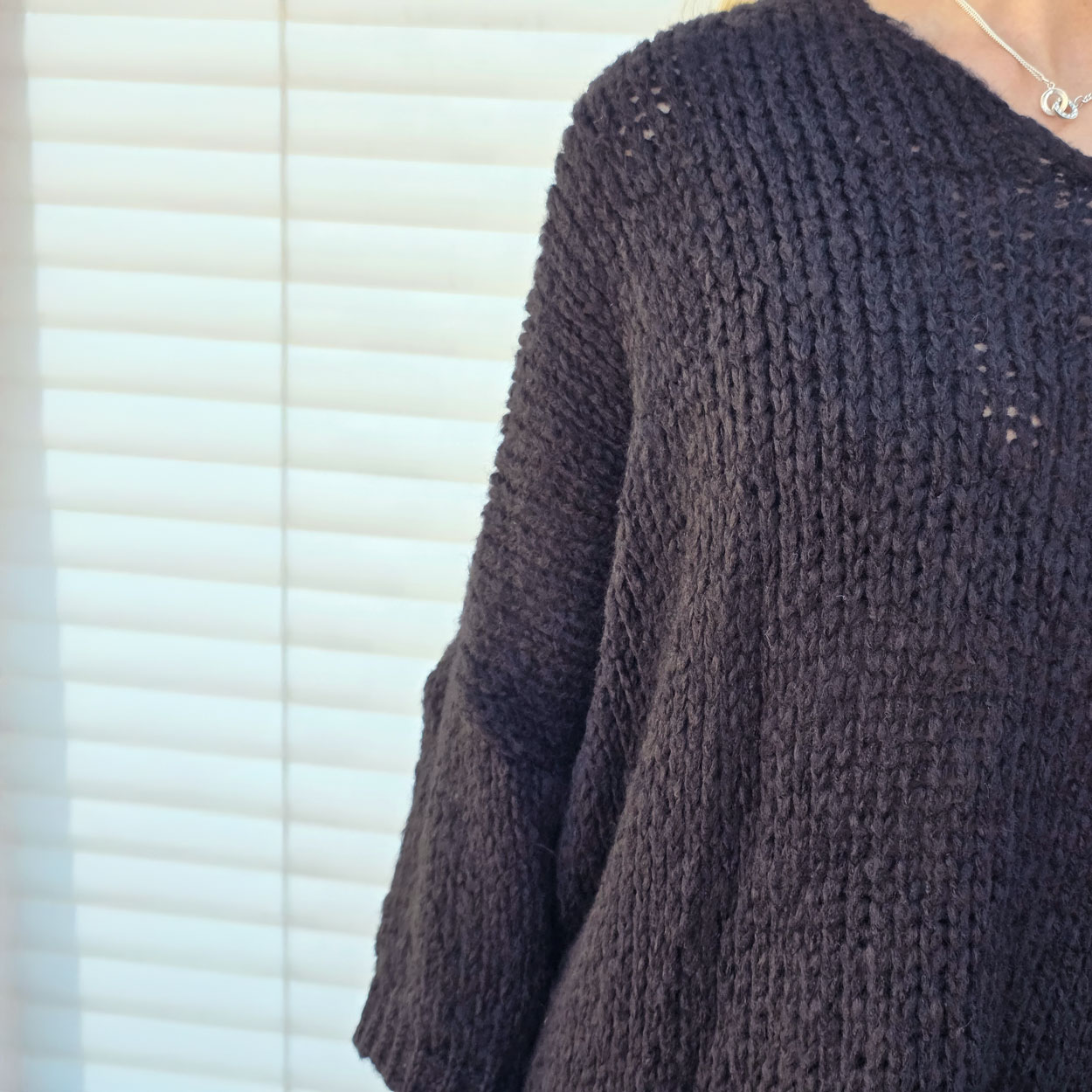 M.A.P.P JEANS Viv neulemekko, musta - Image 3