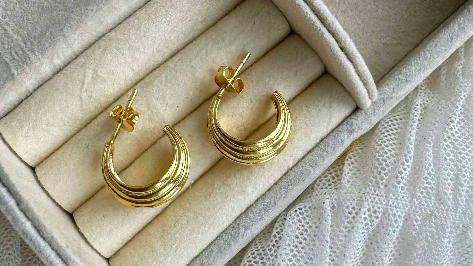 Naisten korut naisten korut